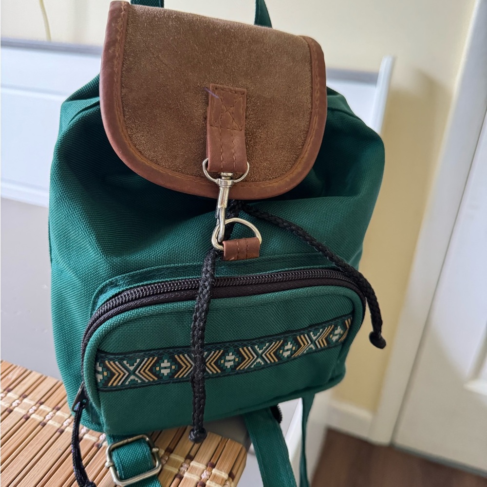 Vintage 90s green mini backpack